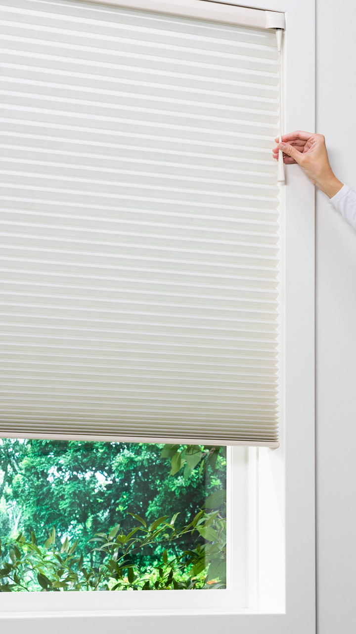 UltraGlide® Wand on Duette Shades Hunter Douglas